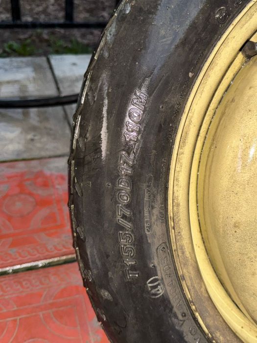 Таблека запаска шины с дисками