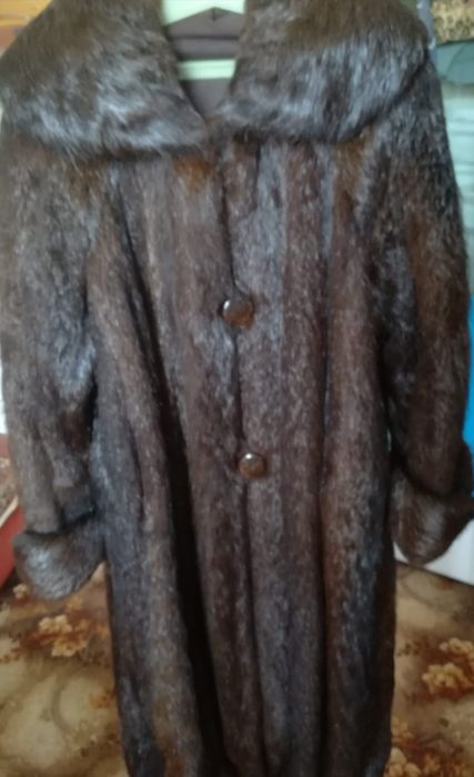 Верхняя женская одежда