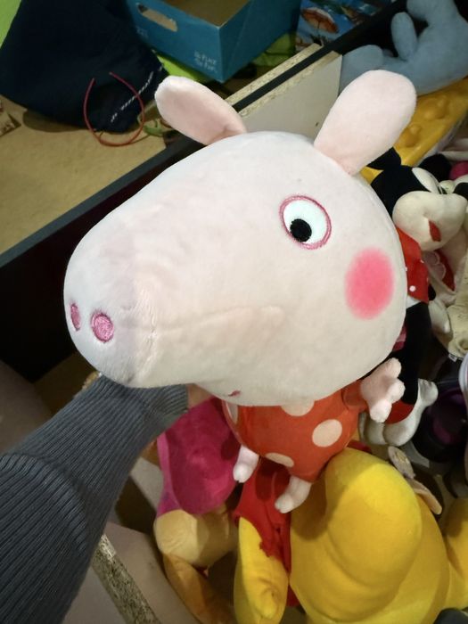 Мики маус, скуби ду, пепа пиг играчки