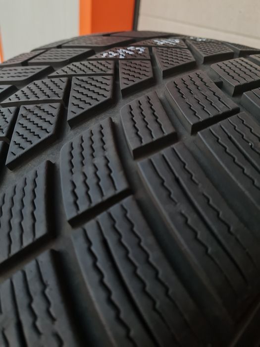 Зимни гуми 2 броя VREDESTEIN WintracPro 315 40 R21 дот 4422