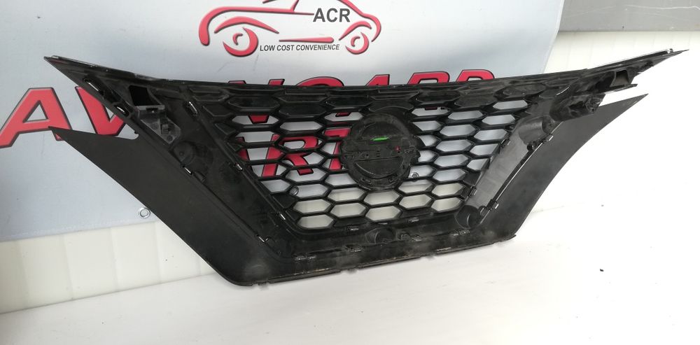 Предна решетка Nissan Rogue 2021-2023