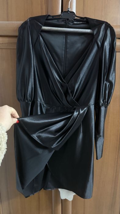 Rochie guess de ocazie