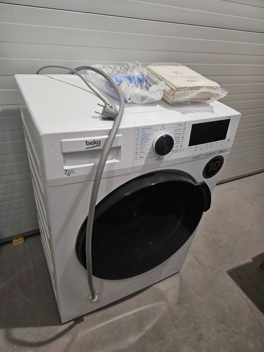 Слим пералня със сушилня Beko HTE7616X0