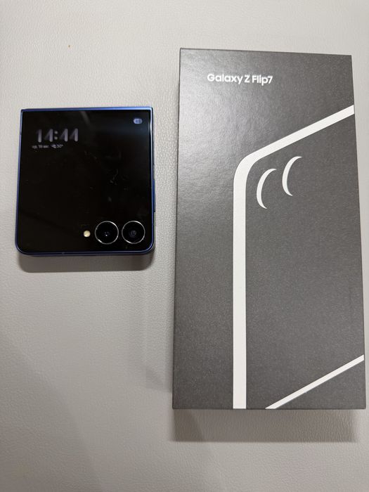 Samsung galaxy z flip 7