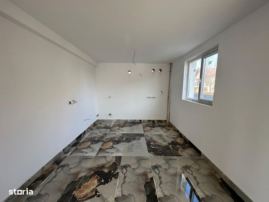 Casa individuala, cu etaj, in Clinceni