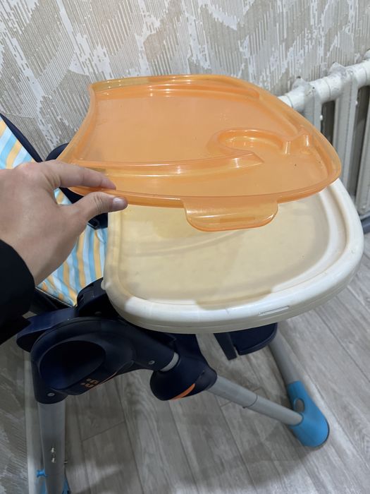 Стол для кормления