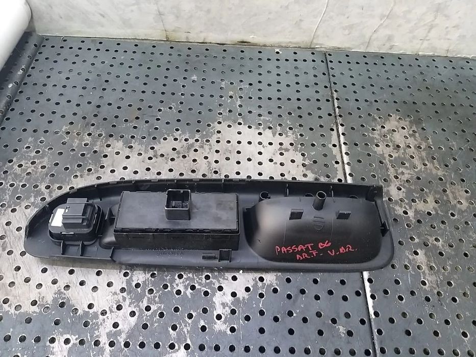 Bloc butoane geamuri oglinzi dreapta fata vw passat b6 3c 1k4959857b