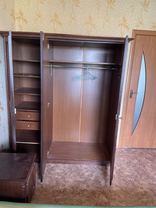 Продается Мебель для спальни