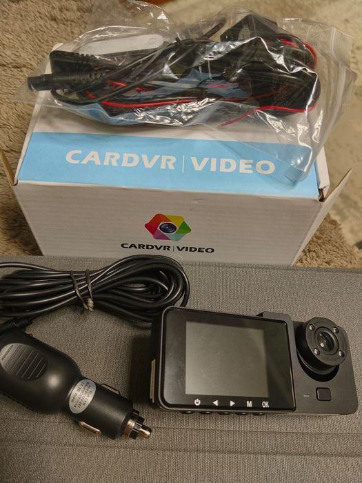 Новый видеорегистратор на 3 камеры