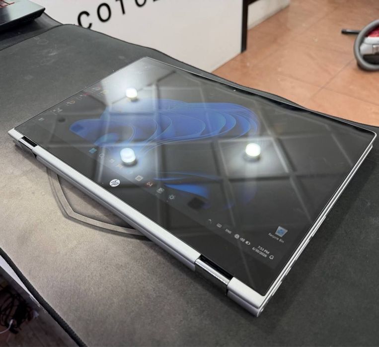 HP ProBook x360 .