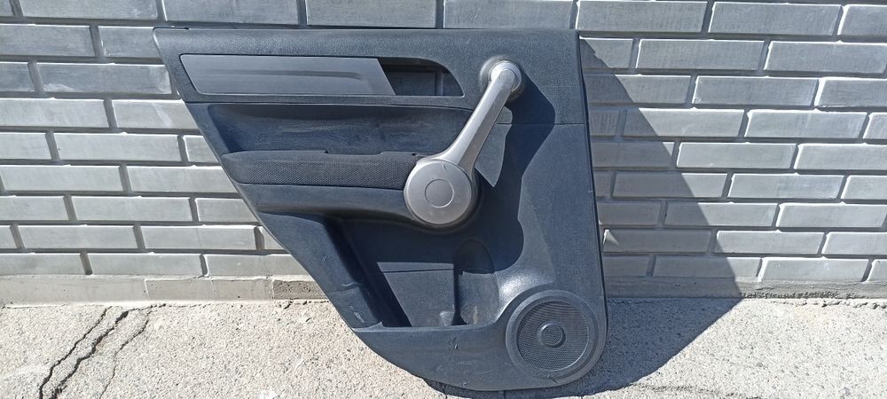 Дверные карты Honda CR-V 3