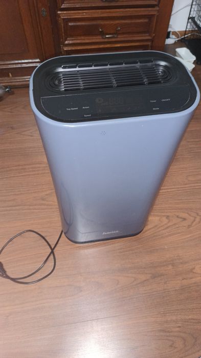 Purificator Aer Hama Basic® *dau la schimb pe un cort de copii pliabil