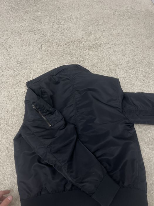 Продам куртку осенюю