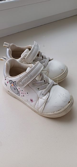 Обувь на девочку 23 рр