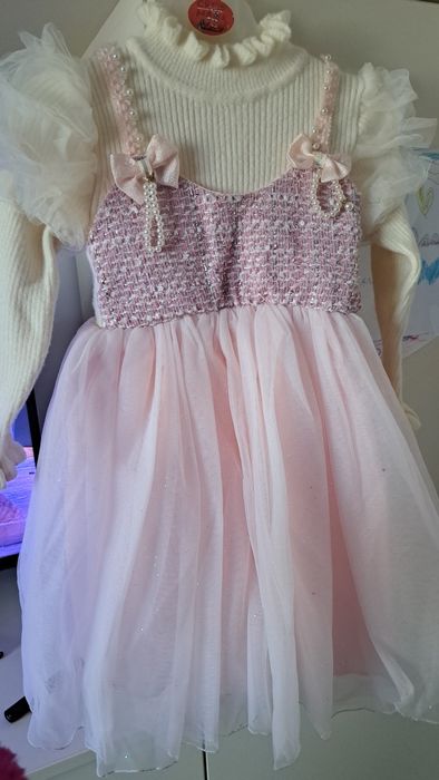 Rochita fete superba