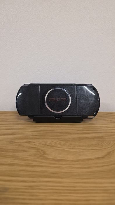 Sony PSP 3000, Modat, 550 de jocuri, consola 9 in 1