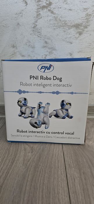 Robot inteligent interactiv PNI Robo Dog