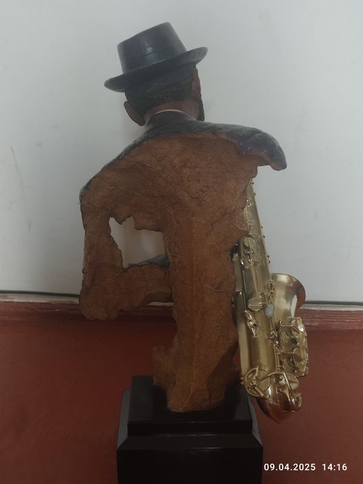 Статуэтки джазовых исполнителей из смолы