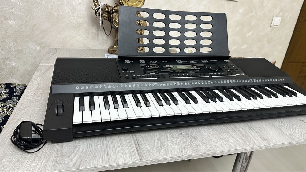 Синтезатор KURZWEIL KP 110
