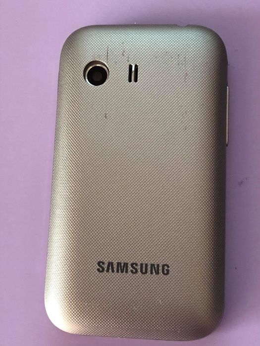 Самсунг Galaxy young - мобилен телефон за части