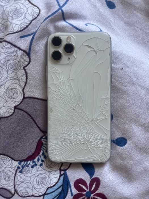 Айфон 11 про 64гб срочна