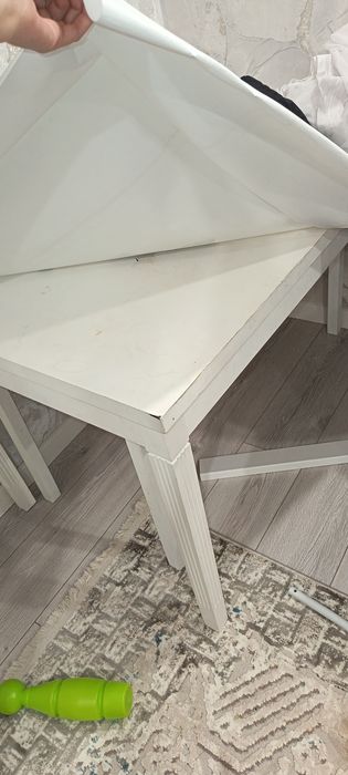 Отдам  даром стол для гостиной,  самовывоз