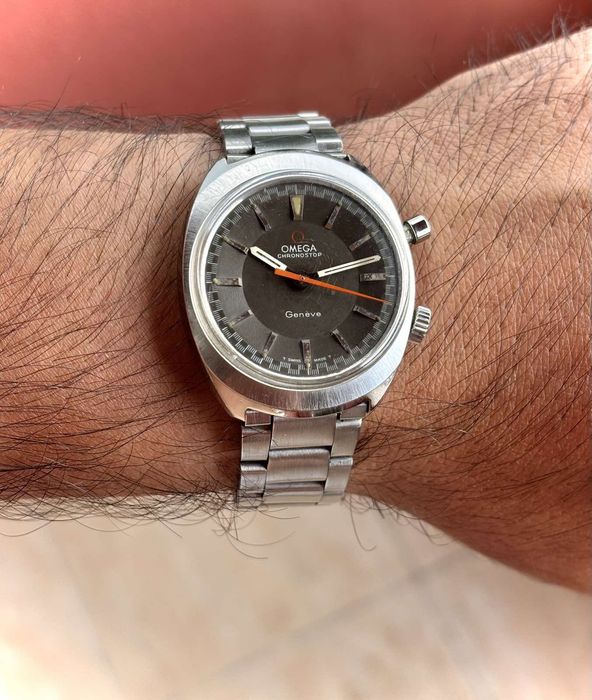 Механичен часовник Omega