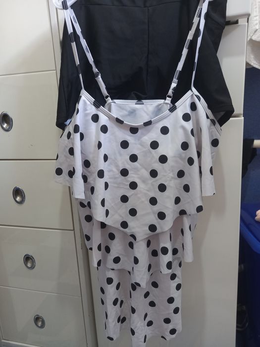 Продам купальник женский