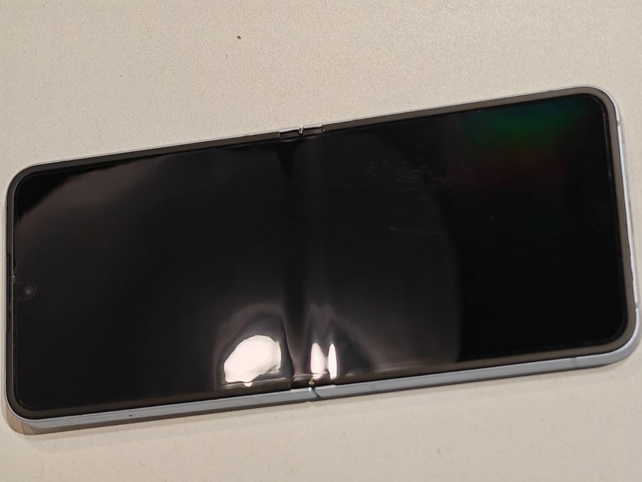 Samsung Galaxy Z Flip 6 - 512gb