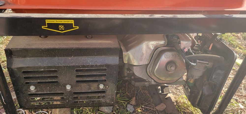 Срочно продам генератор