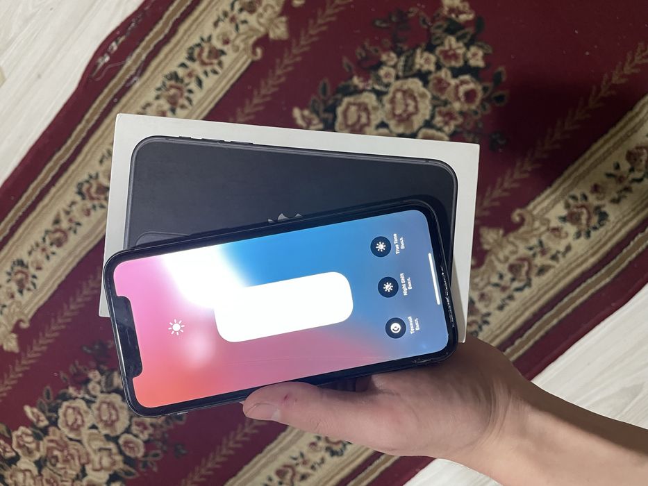 iPhone 11 holati yaxshi