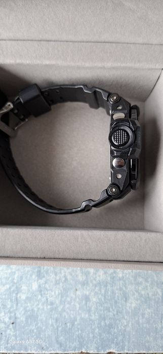 Casio g shock ga 1100 1a3
