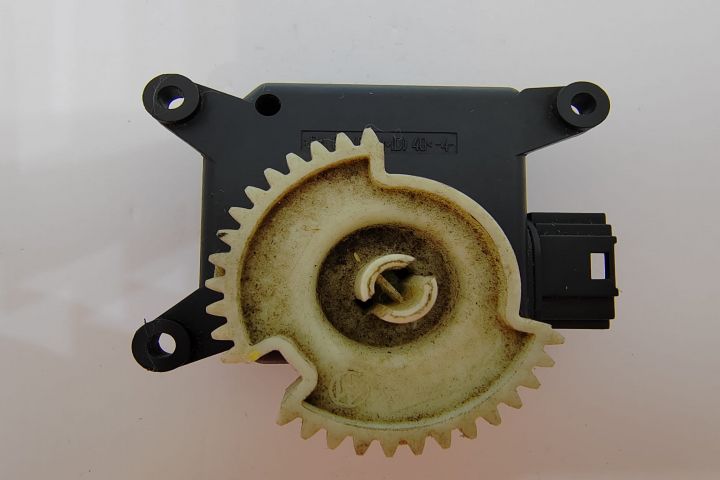 Motoras aeroterma bord 309368300A Skoda Fabia 6Y (facelift) seria