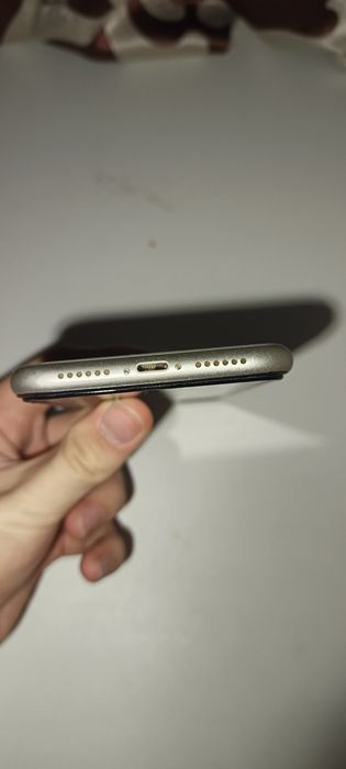Продаётся iPhone 11