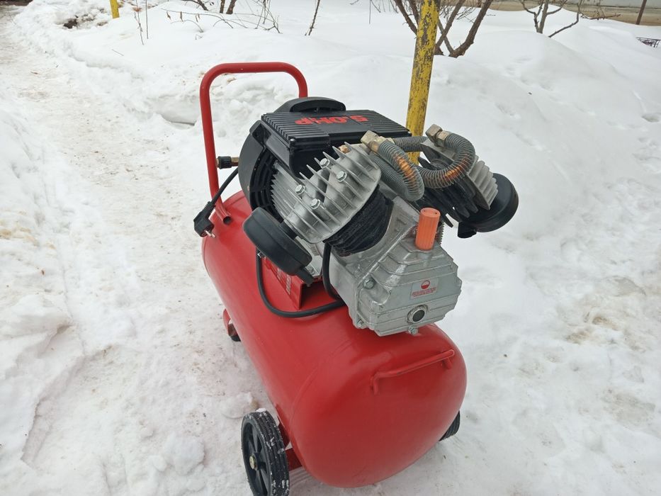 Продам компрессор