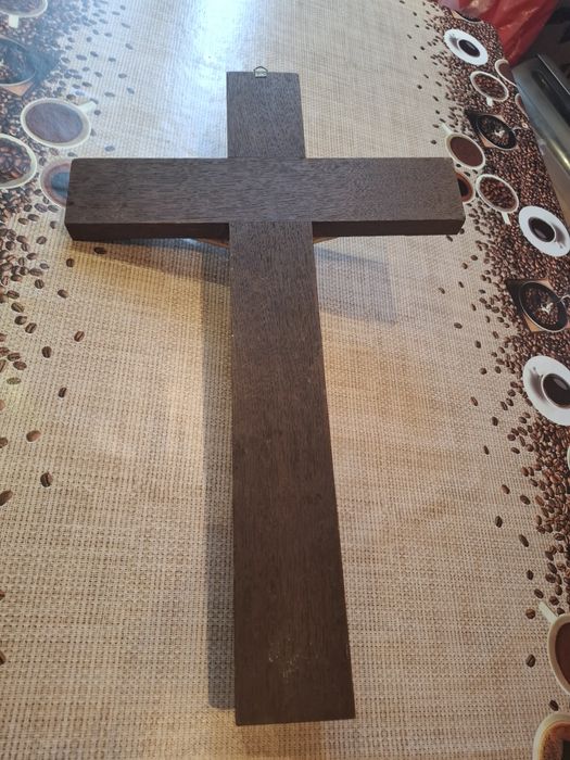 Cruce veche cu Isus Hristos