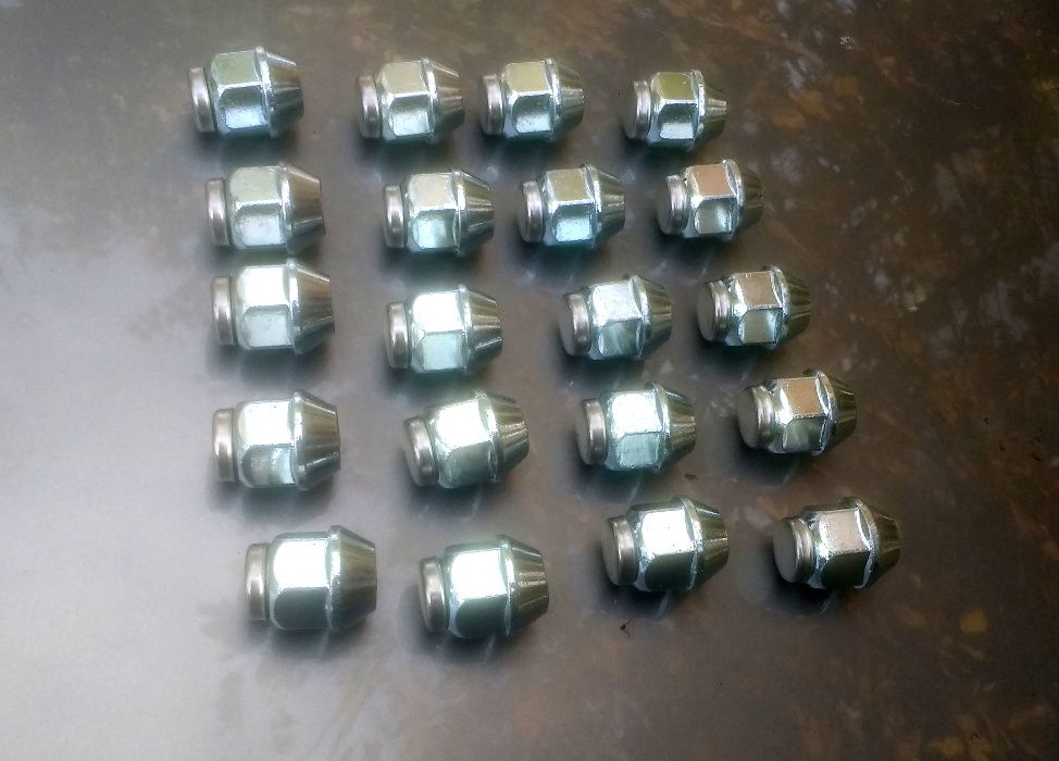 Piulite Toyota  M12 x 1,5