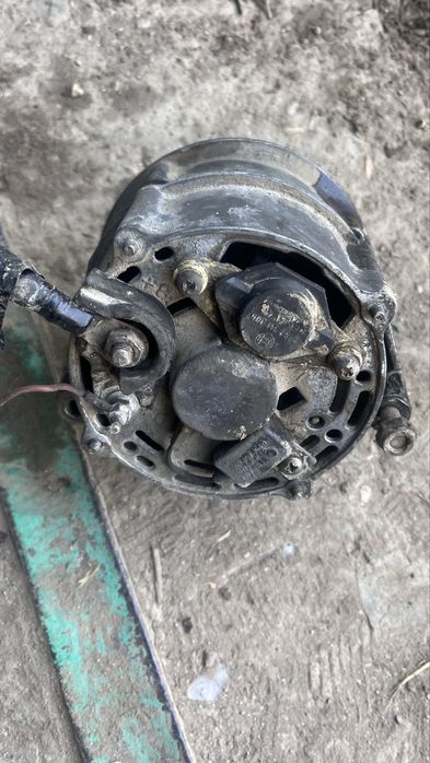 Мерседес 124-190 генератор 65А -115 А
