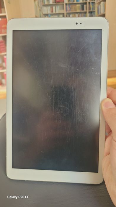 Планшет Huawei на запчасти