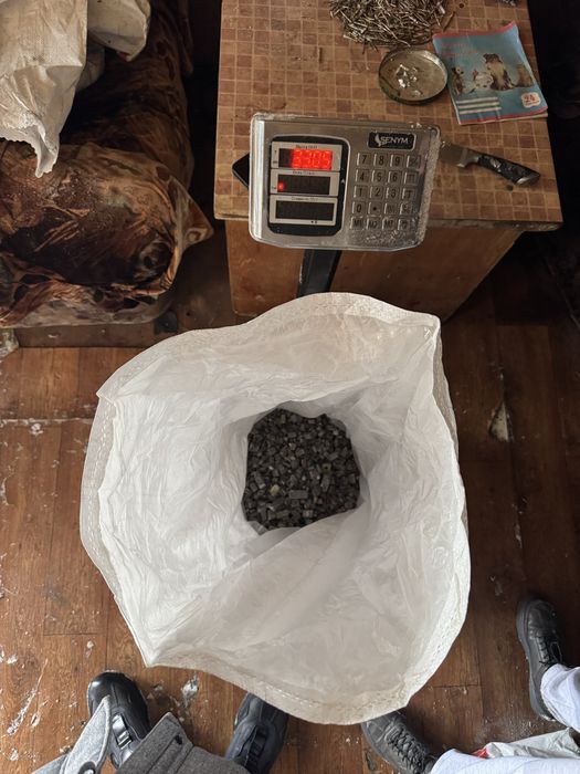 Закупаем победит ВК и ТК,лом вольфрама,бабиты16 и 83 нихром,