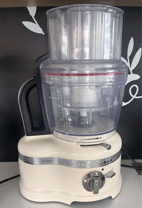 PF vand robot de bucatarie KitchenAid Artisan 650W, 4l, Crem