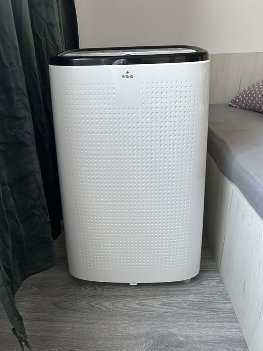 Aparat portabil de aer conditionat