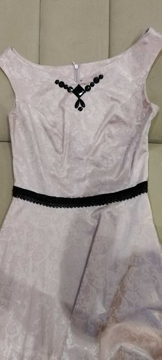 Rochie de ocazie roz pudra 36