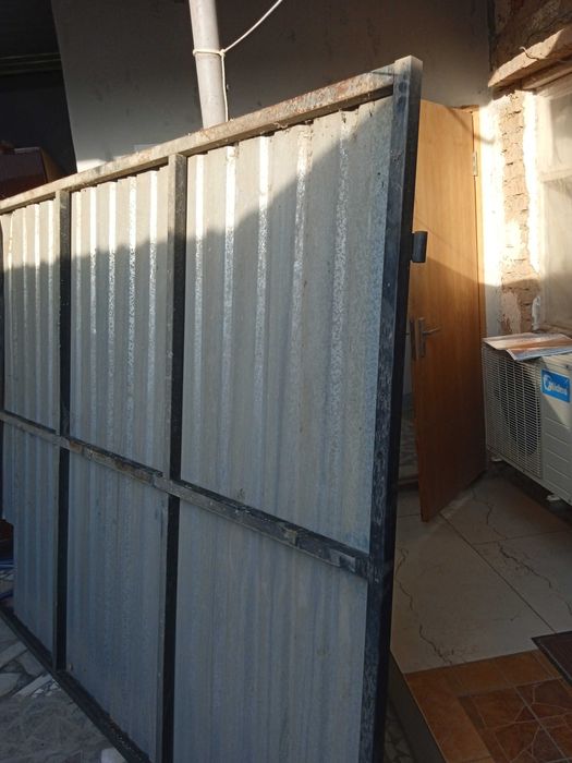 Ворота из профнастила