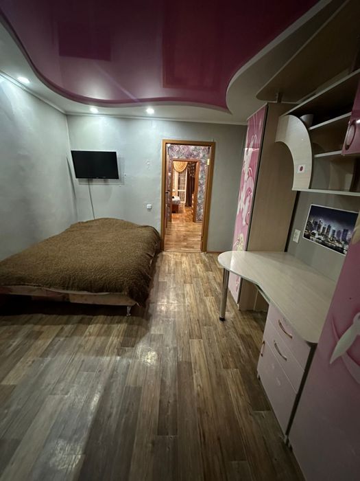 Продаю 3ком., квартиру У/П