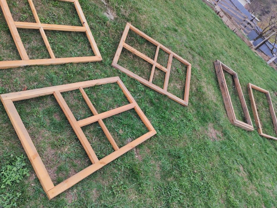 Продам деревянные оконные рамы без стекол