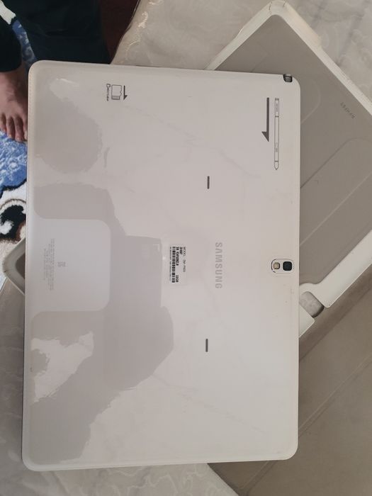 Планшет сотилади