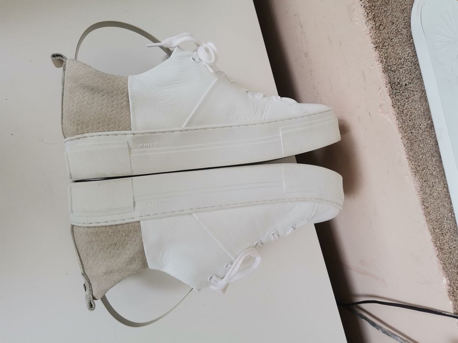 Спортни обувки Mansfield 41н Естествена кожа