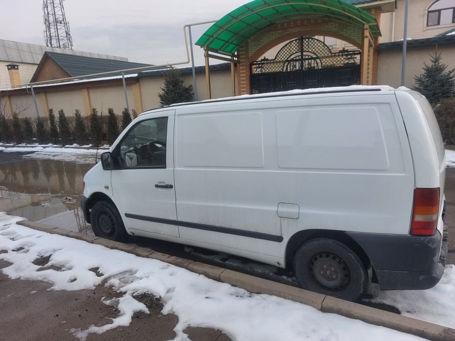 Продаётся Мерседес Вито на ходу