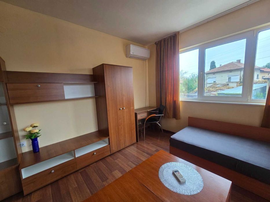 Дава се под наем Едностаен апартамент в Свищов - 50 кв.м за 178.5 € - Снимка #4